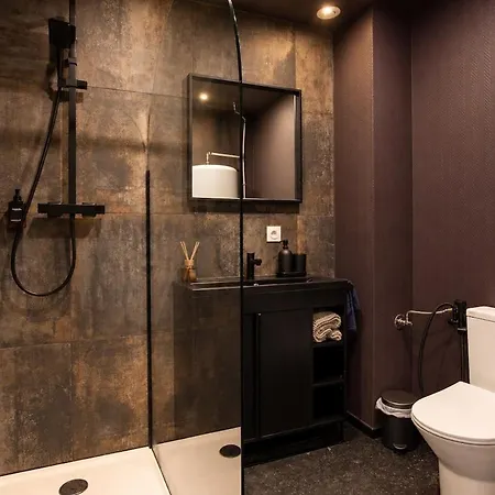 By Ozc Immo, Le Floral - Jacuzzi Appartement Mulhouse